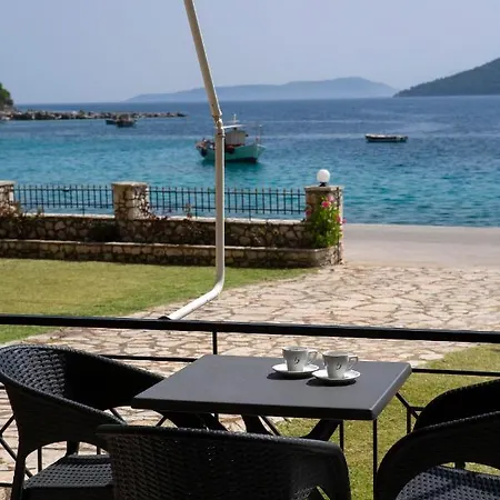 Captain Nick Aparthotel Mikros Gialos