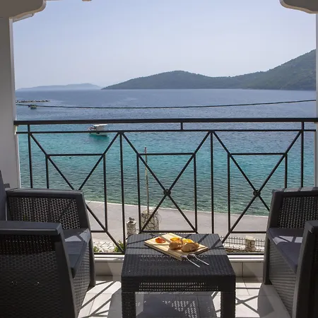 Hotel de apartamente Captain Nick Mikros Gialos
