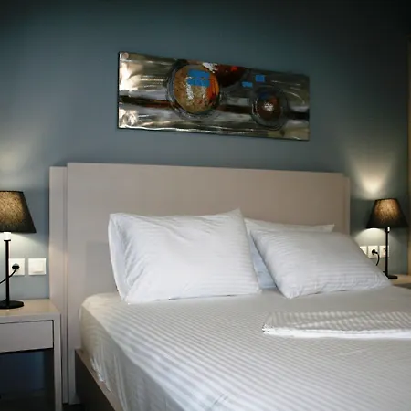 Captain Nick Aparthotel Mikros Gialos