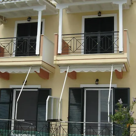 Captain Nick Apart Otel 2*